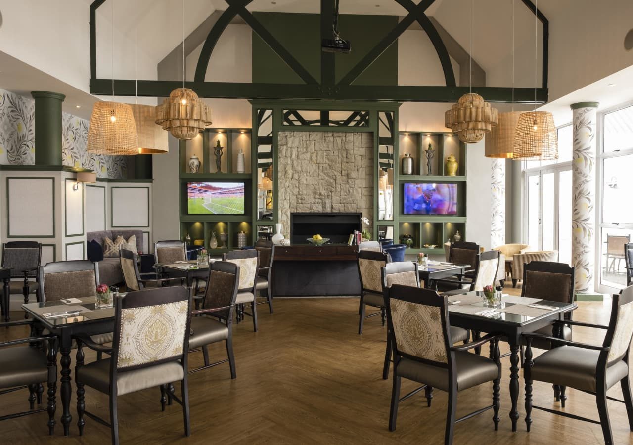 Fancourt hotel club lounge restaurant 1280