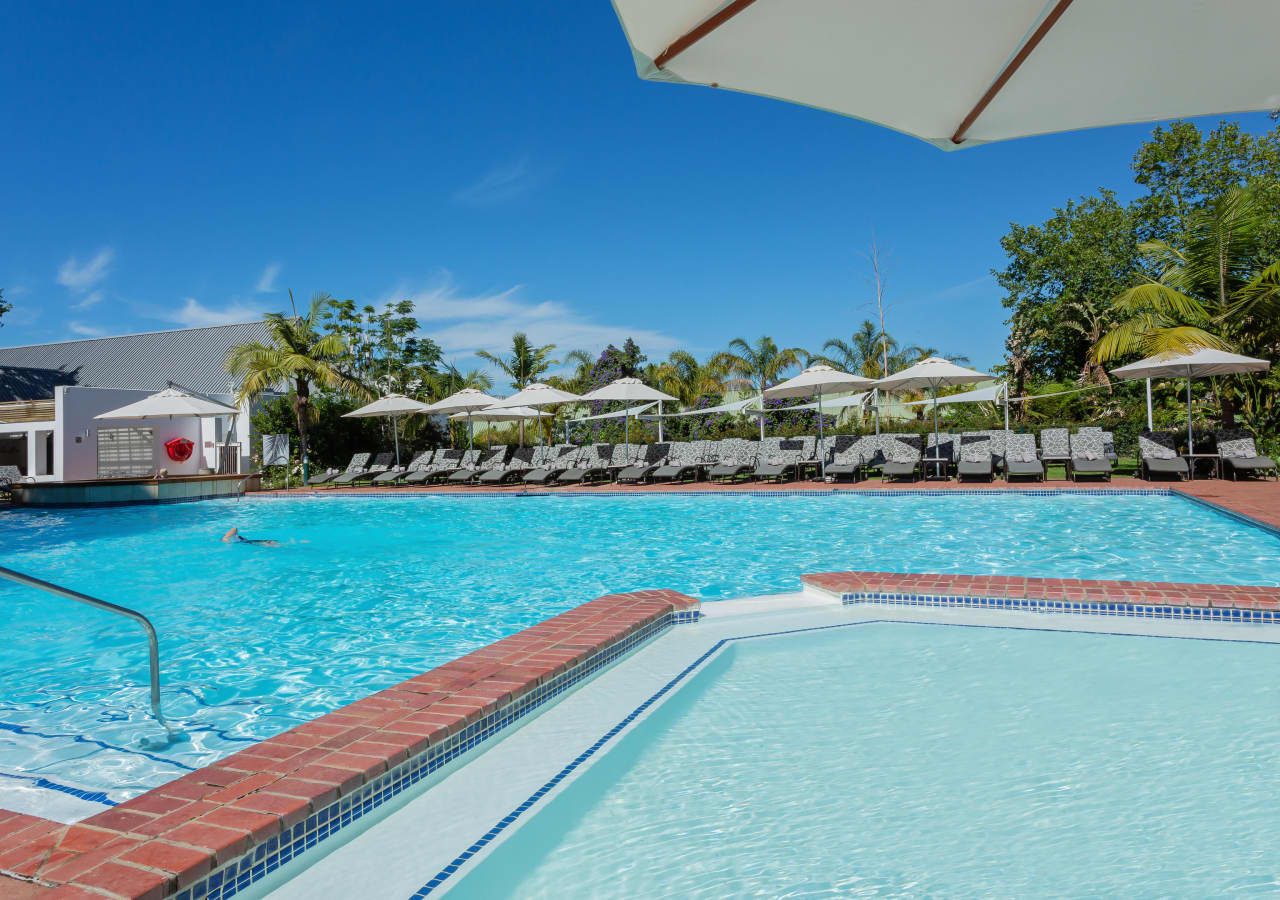 Fancourt hotel leisure centre outdoor pool 1280