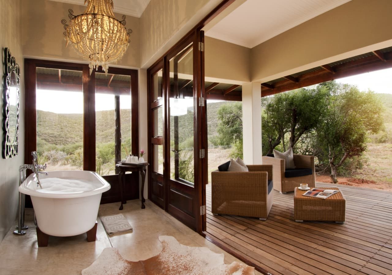 Kwandwe melton manor suite bathroom 1280