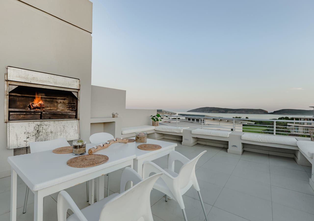 Robberg beach lodge rooftop grill and dining area 1280