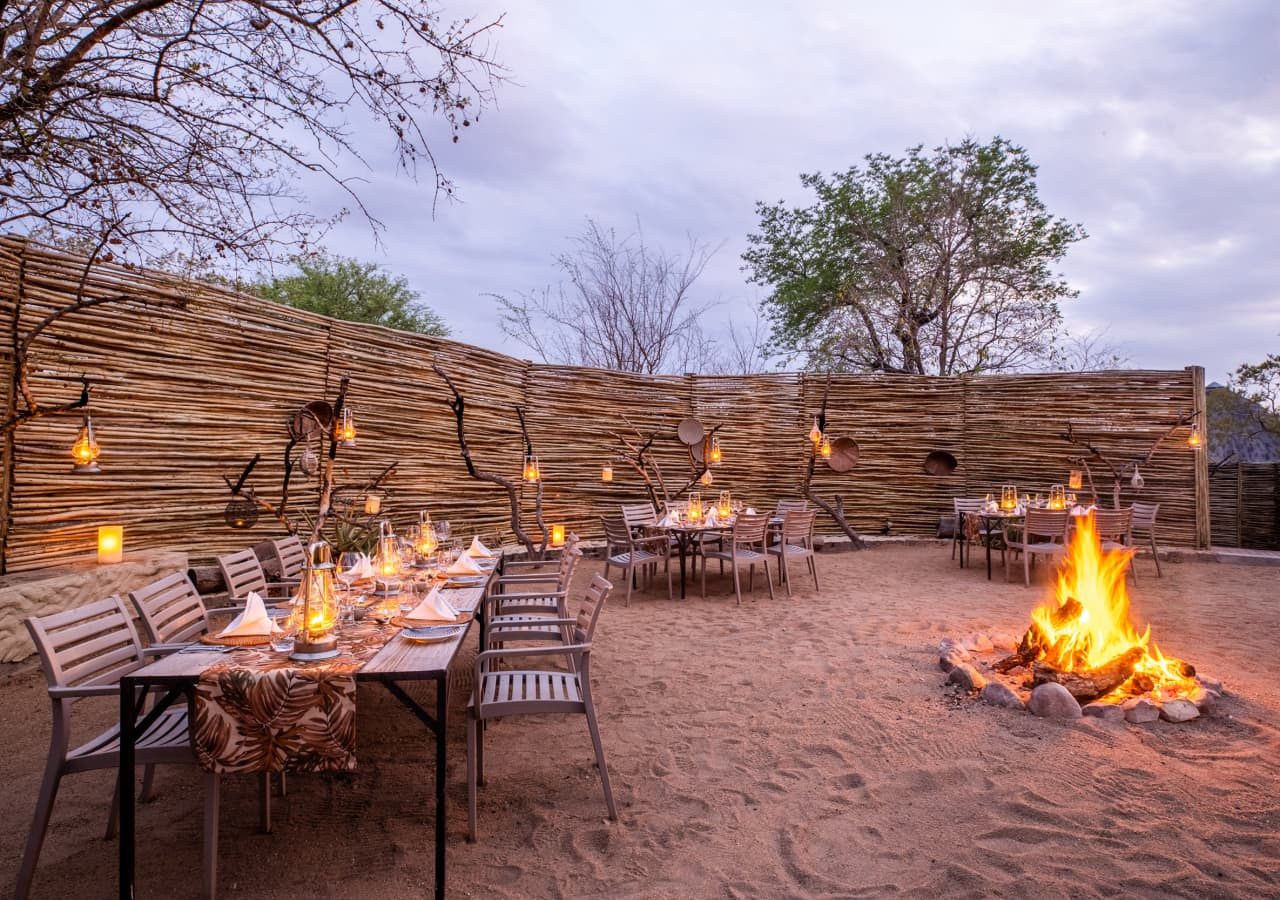 Simbambili game lodge boma dinner 1280