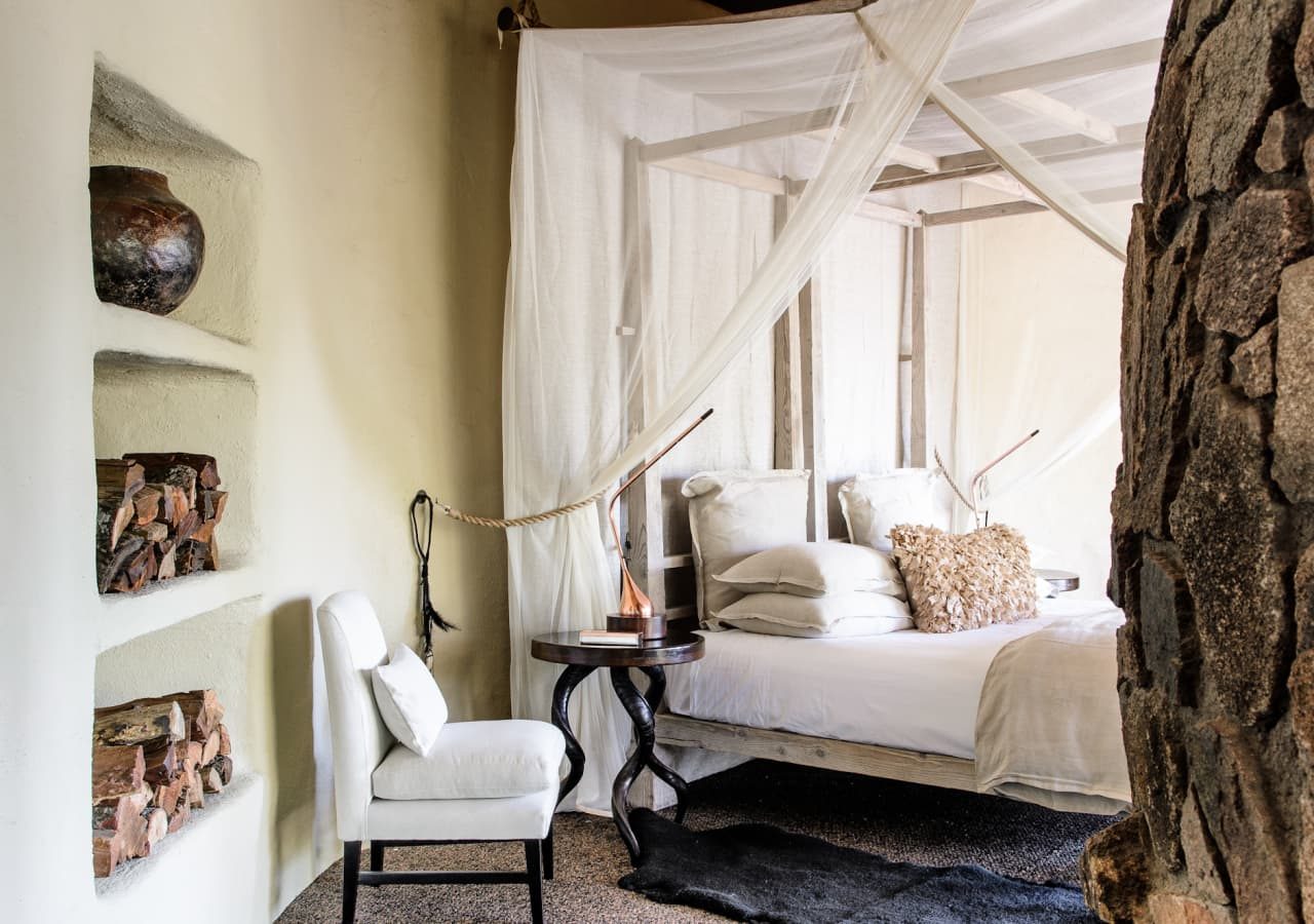 Singita boulders lodge guest bedroom suite 1280