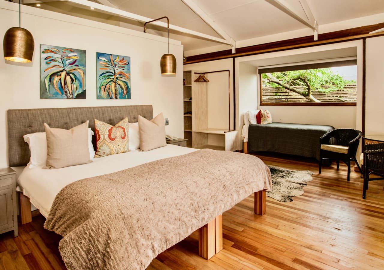 Makakatana bay lodge bedroom suite 1280