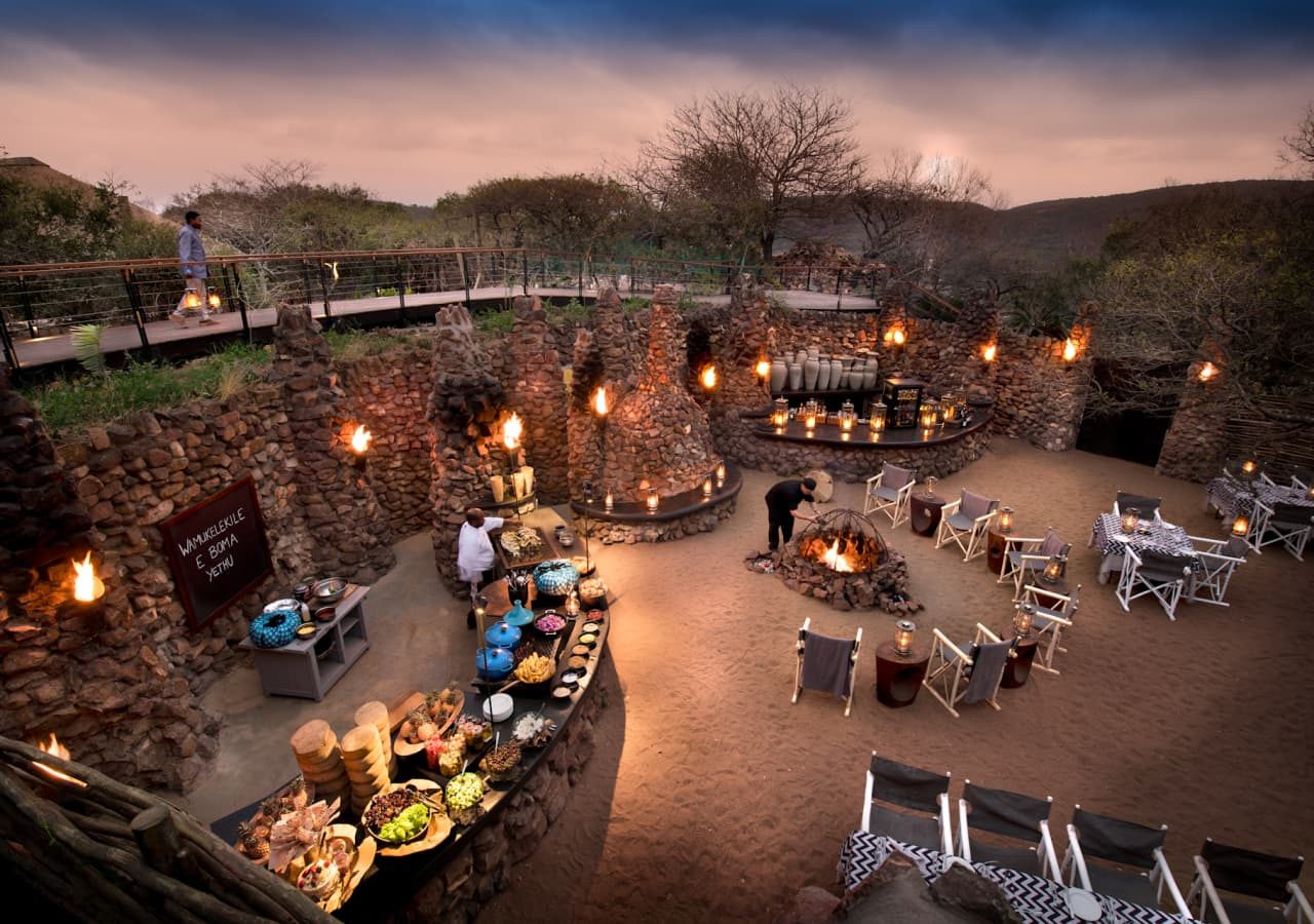 Phinda mountain lodge boma dinner 1280