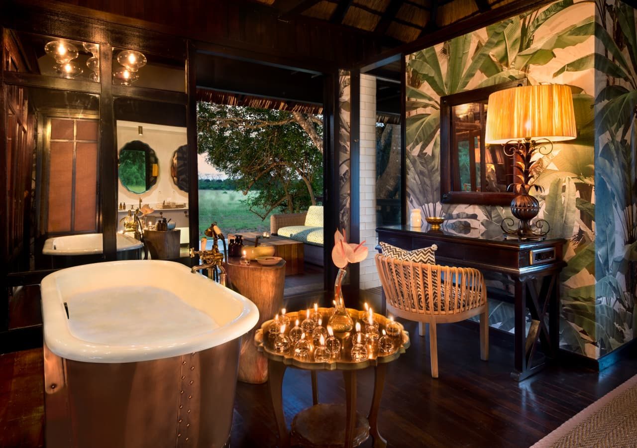 Phinda vlei lodge guest bathroom 1280