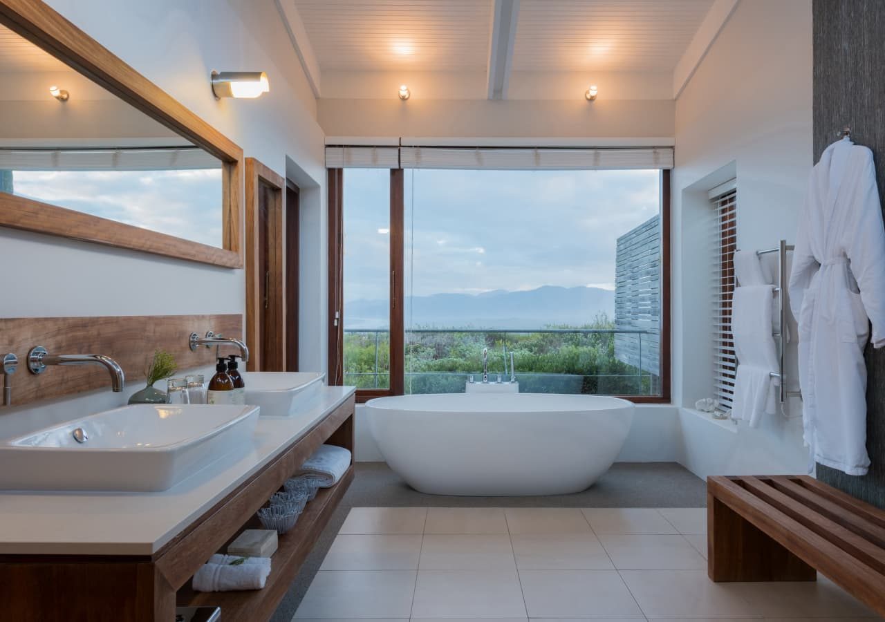 Grootbos forest lodge suite bathroom 1280