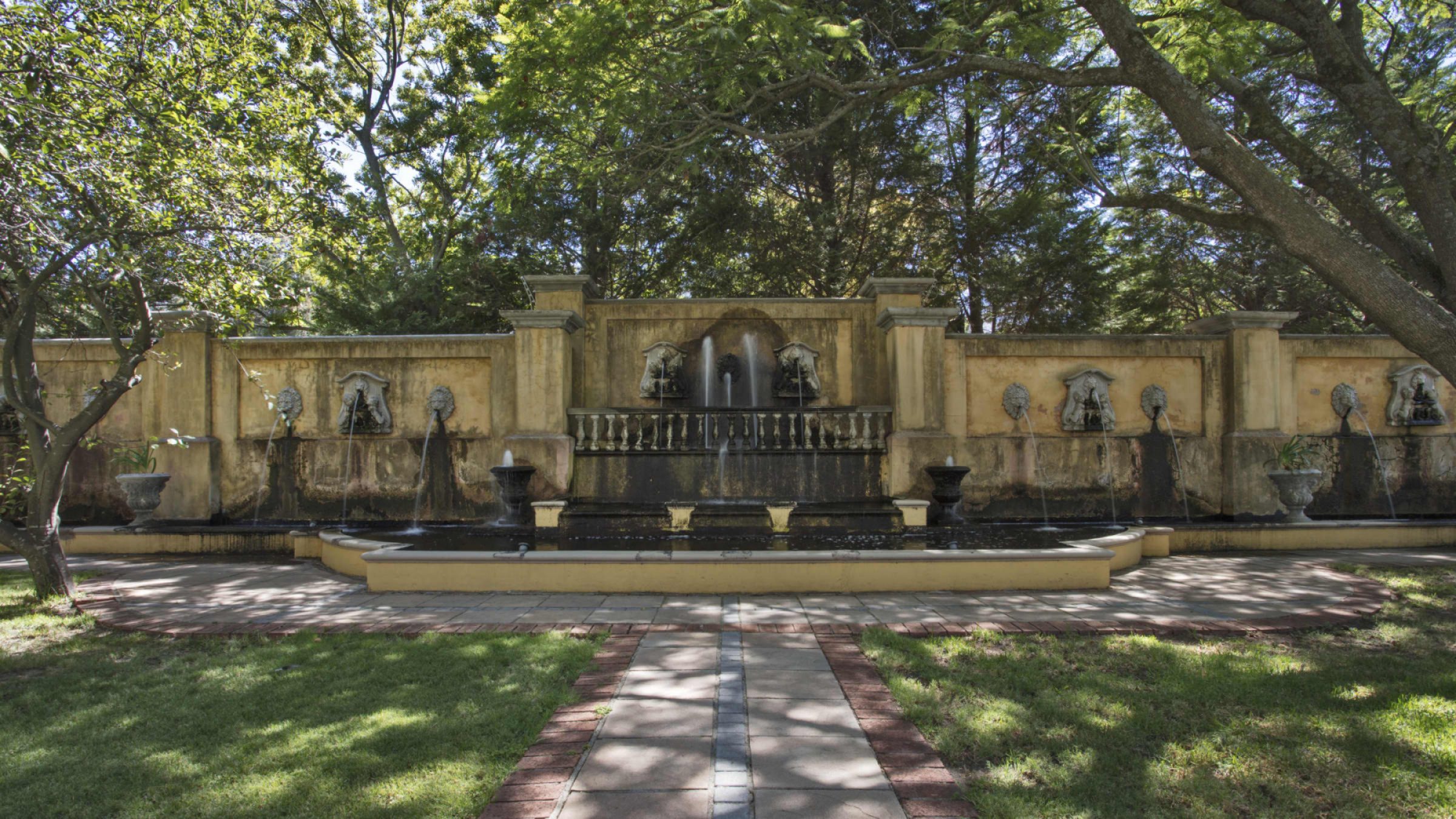 Franschhoek country house and villas fountain in the gardens 2400