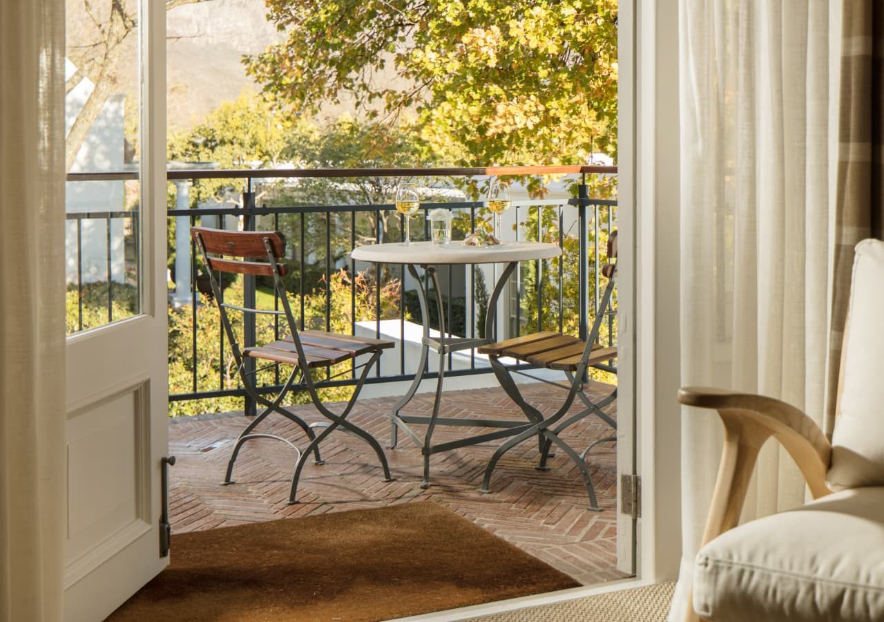 Leeu house bedroom veranda 1280