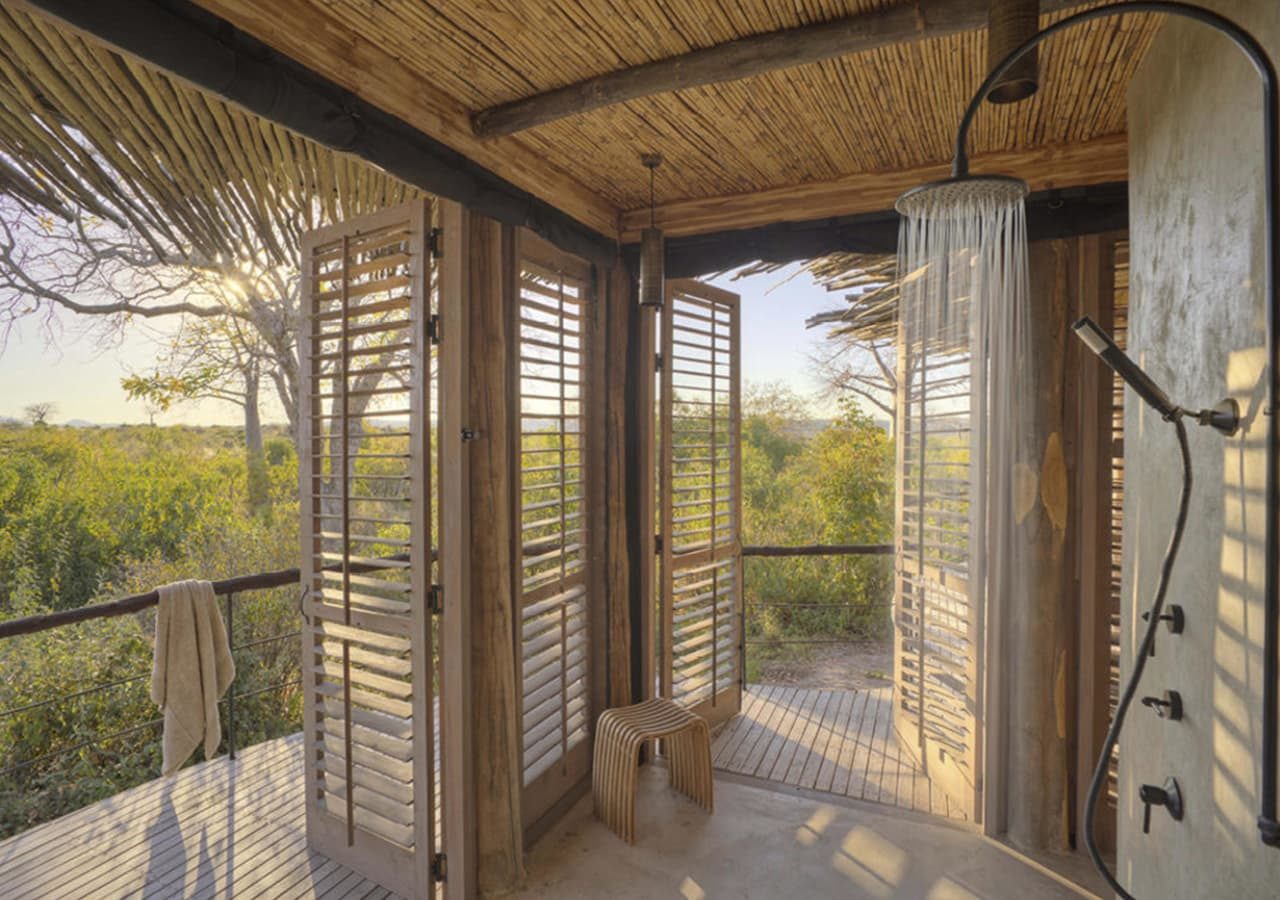 Jabali private house view from the shower 1280