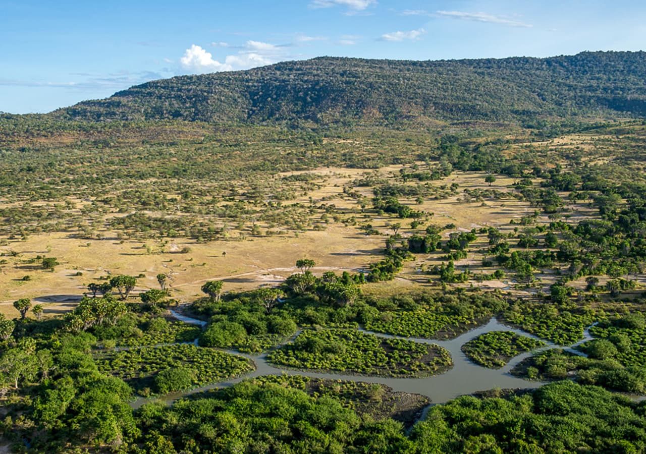 Asilia roho ya selous river and landscape 1280