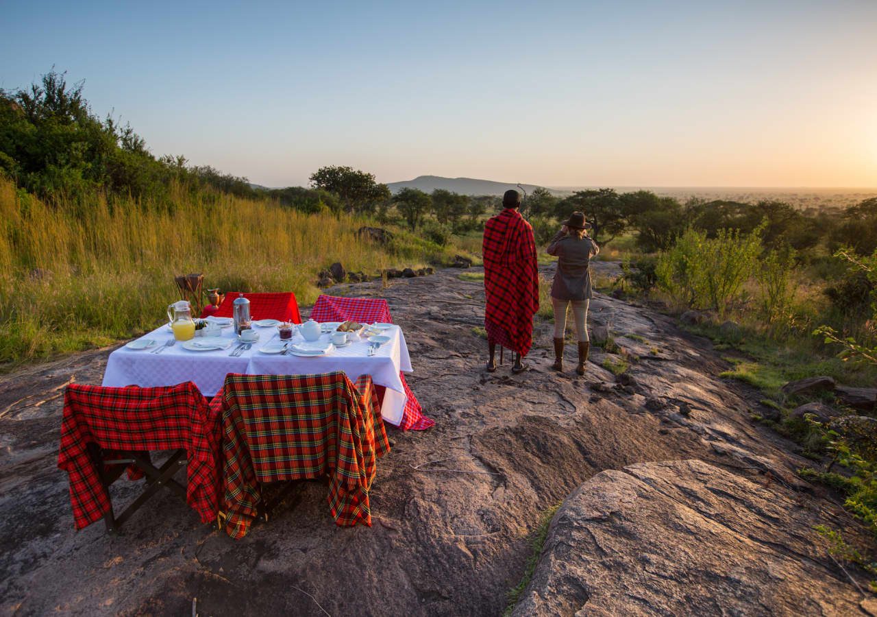 Serengeti pioneer camp bush breakfast 1280