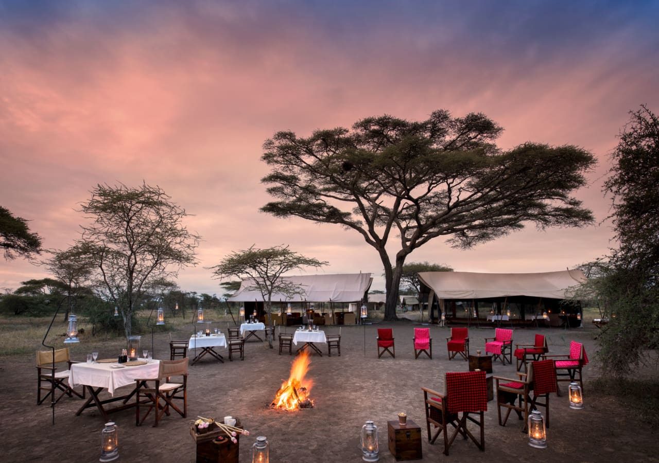 Serengeti under canvas relax by the fire at dusk 1280