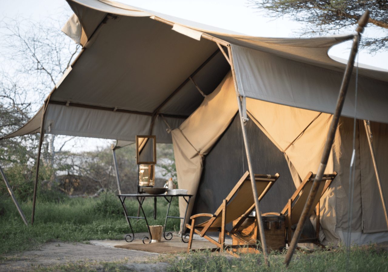 Serengeti under canvas tent exterior 1280