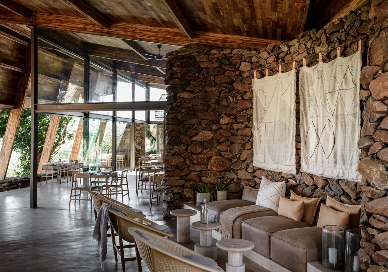 Singita faru faru lodge lounge and dining area 1280