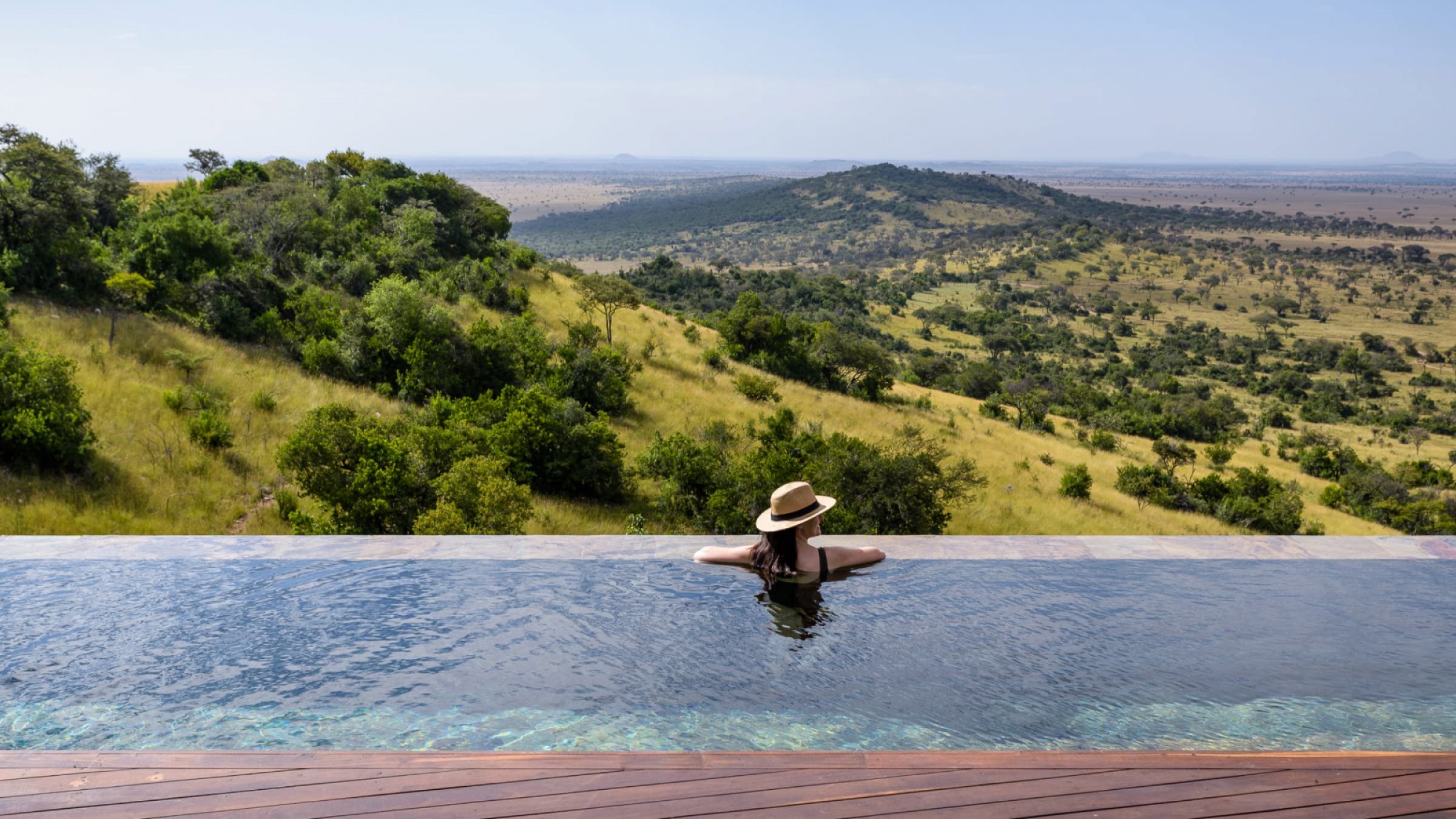 Singita sasakwa lodge infinity pool with a view 2400