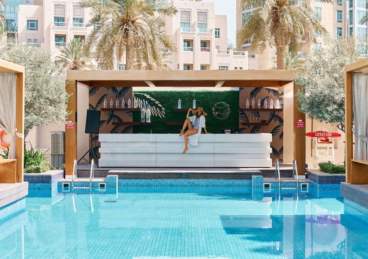 Vida downtown dubai drinks by the pool 1280