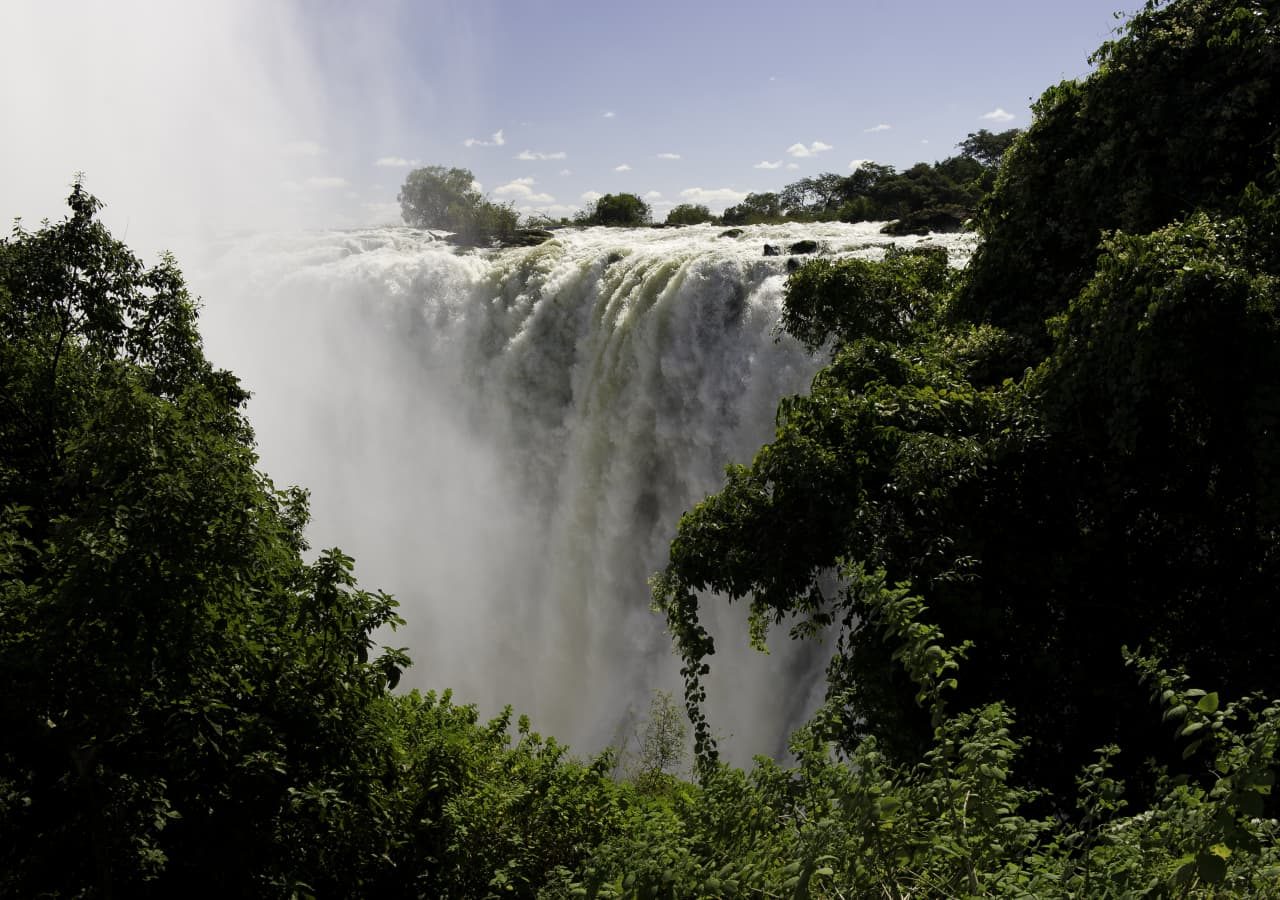 Toka leya camp victoria falls 1280