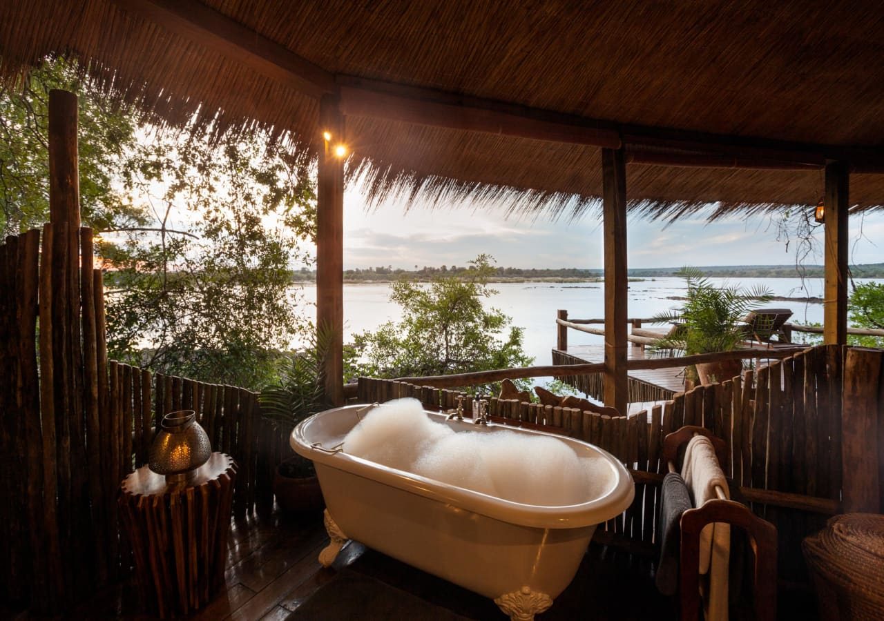 Tongabezi lodge bath with a view 1280