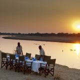 Tena tena camp dinner on the riverbank 1280