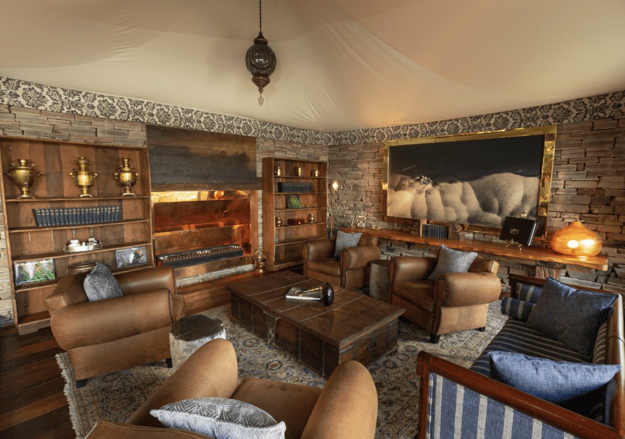 Tembo plains camp lounge area interior 1280