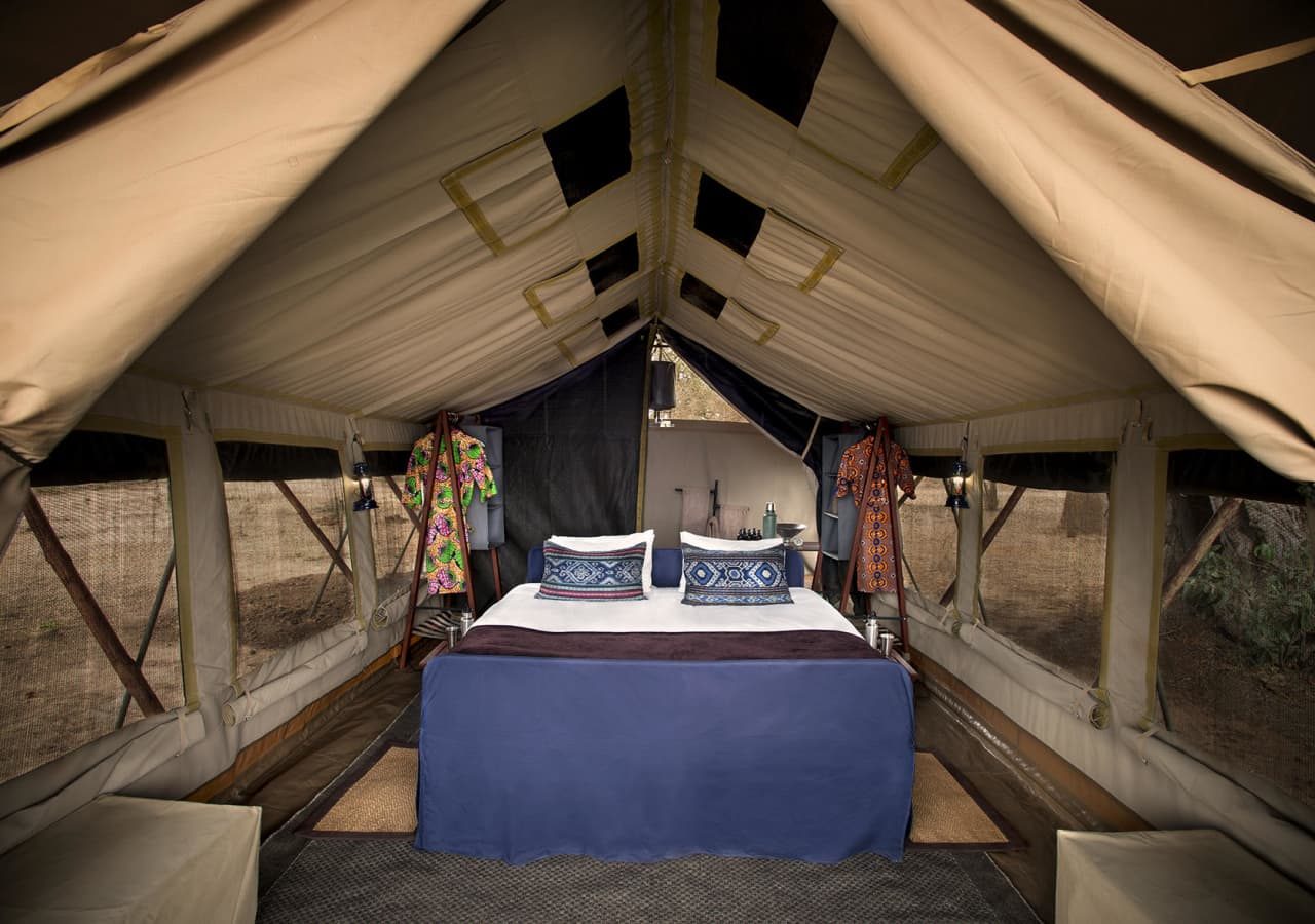 Zambezi expeditions safari camp tent interior 1280